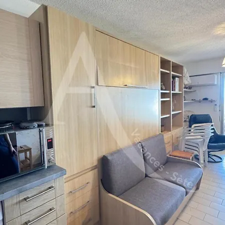 Avec Loggia Et Terrasse, 1er Ligne Et Vue Pour 4 Personnes Sète