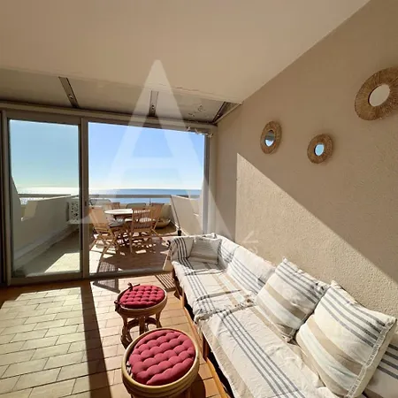Avec Loggia Et Terrasse, 1er Ligne Et Vue Pour 4 Personnes Sète