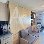 Avec Loggia Et Terrasse, 1er Ligne Et Vue Pour 4 Personnes Sète