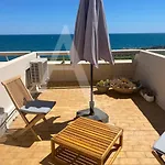 Avec Loggia Et Terrasse, 1er Ligne Et Vue Pour 4 Personnes