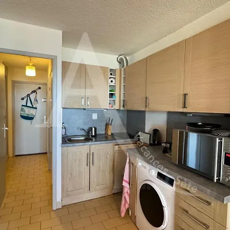Avec Loggia Et Terrasse, 1er Ligne Et Vue Pour 4 Personnes 公寓 塞特港
