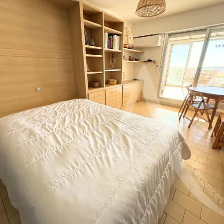 Avec Loggia Et Terrasse, 1er Ligne Et Vue Pour 4 Personnes Sète