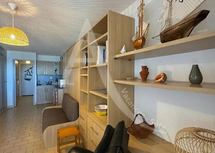 아파트 Avec Loggia Et Terrasse, 1er Ligne Et Vue Pour 4 Personnes *