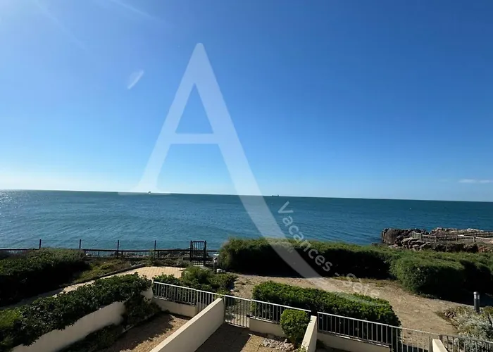 아파트 Avec Loggia Et Terrasse, 1er Ligne Et Vue Pour 4 Personnes
